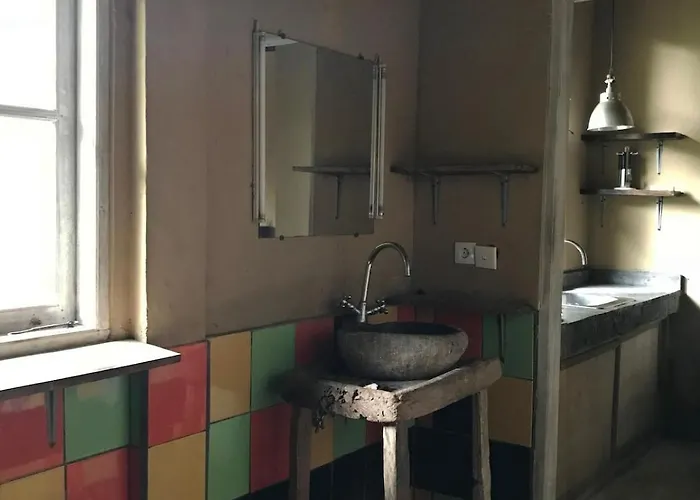 85m2 App With Kitchen Damai Garden Pool Wifi Airco アパート