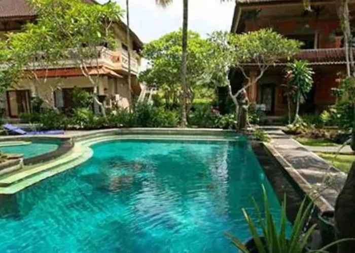 85m2 App With Kitchen Damai Garden Pool Wifi Airco アパート